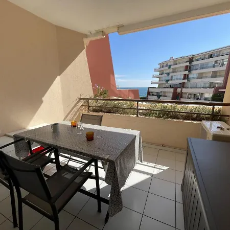 4 Pers, Piscine, Parking, Climatisation En Bord De Mer - Fr-1-338-508 * Sete
